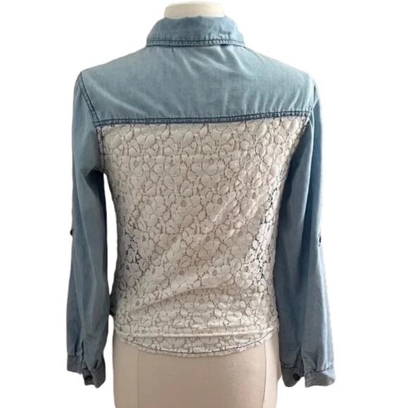 Button Up / Sheer Lace Back - Picture 2 of 9